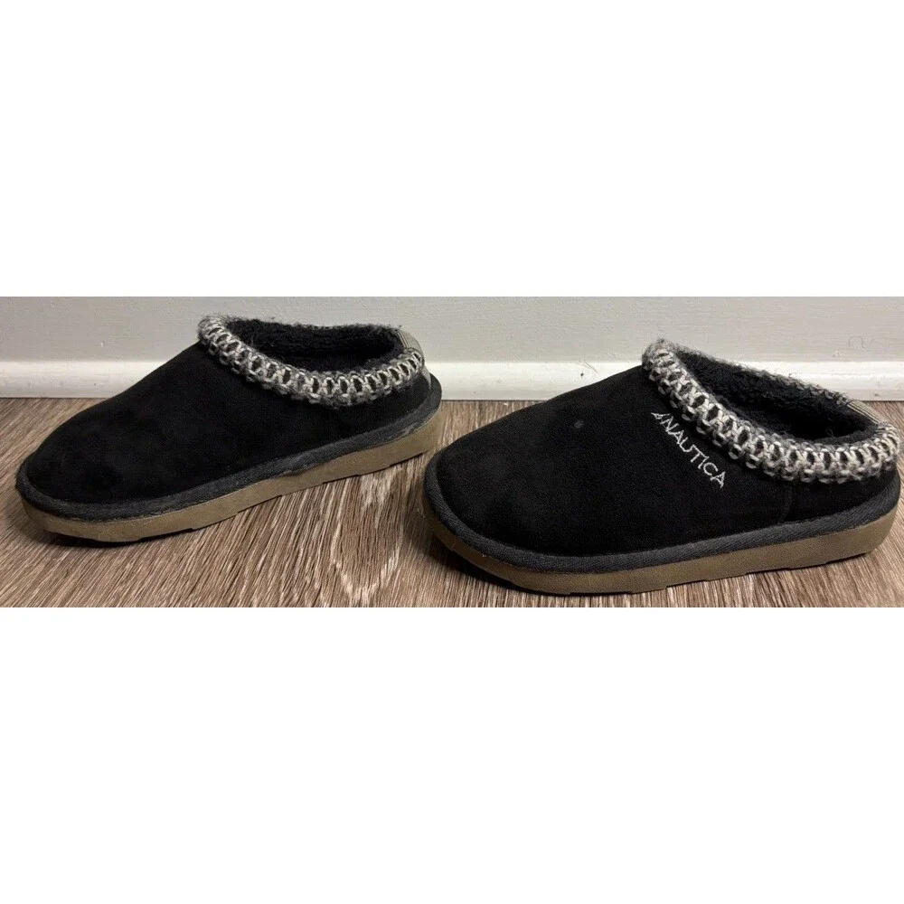 Nautica Girls Size 11 Black SlipOn Cozy Fleece Lined Mule Slipper Shoes